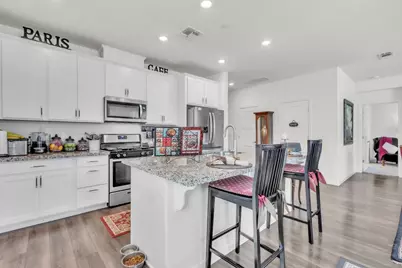 5160 Huckleberry Way, Roseville, CA 95747 - Photo 13