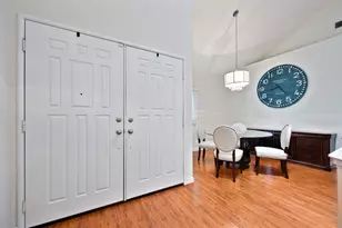 136 River Chase Cir, Sacramento, CA 95864 - Photo 7