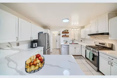 610 Highmoor Avenue, Stockton, CA 95210 - Photo 1