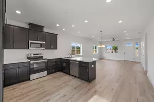 1852 Lovejoy Pl, Manteca, CA 95337 - Photo 9