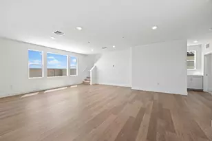 7016 W Carbone Dr, Roseville, CA 95747 - Photo 7