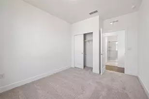 7016 W Carbone Dr, Roseville, CA 95747 - Photo 17