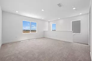 7016 W Carbone Dr, Roseville, CA 95747 - Photo 19