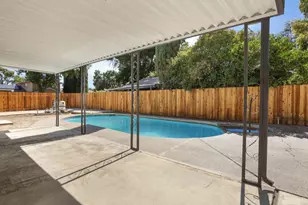 8463 Yarmouth Dr, Stockton, CA 95209 - Photo 43