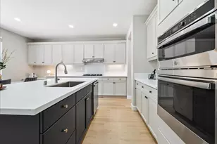 8039 Murcia Way, El Dorado Hills, CA 95762 - Photo 13