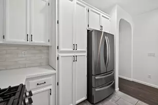 5921 Meeks Way, Sacramento, CA 95835 - Photo 17