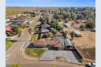 22992 Currier Drive, Tracy, CA 95304 - Photo 3