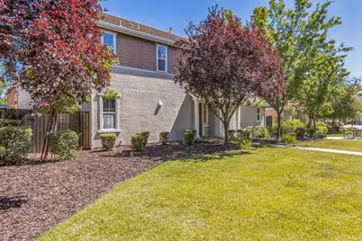 9390 Vintner, Patterson, CA 95363 - Photo 7