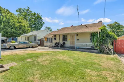 974 Acacia Avenue, Sacramento, CA 95815 - Photo 1