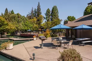 2492 Larkspur Ln, Sacramento, CA 95825 - Photo 31