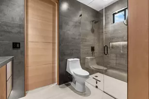 6243 Riverbank Cir, Stockton, CA 95219 - Photo 35