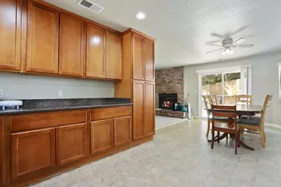 3319 N Pershing Avenue, Stockton, CA 95204 - Photo 17