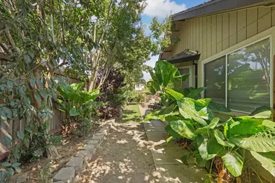 211 Wren Drive, Galt, CA 95632 - Photo 23