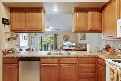 211 Wren Drive, Galt, CA 95632 - Photo 13