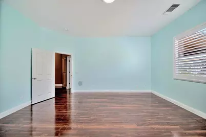 1851 Oakley Court, Stockton, CA 95206 - Photo 35