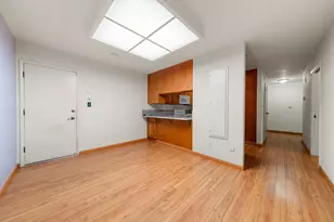 1202 Commons Dr, Sacramento, CA 95825 - Photo 17