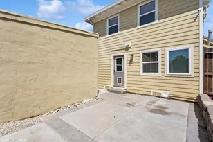 1572 53rd St, Sacramento, CA 95819 - Photo 19