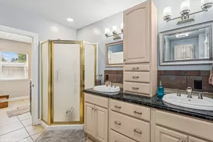 1572 53rd St, Sacramento, CA 95819 - Photo 13