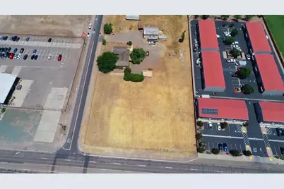140 Swanson Road, Manteca, CA 95337 - Photo 1