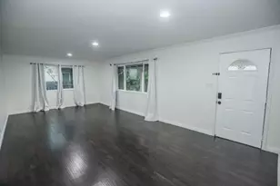 7559 Thorpe Way, Sacramento, CA 95822 - Photo 5