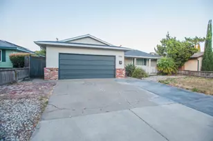 7559 Thorpe Way, Sacramento, CA 95822 - Photo 3