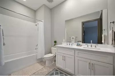 3335 McKinley Village Way, Sacramento, CA 95816 - Photo 41