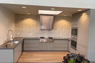 3335 McKinley Village Way, Sacramento, CA 95816 - Photo 67