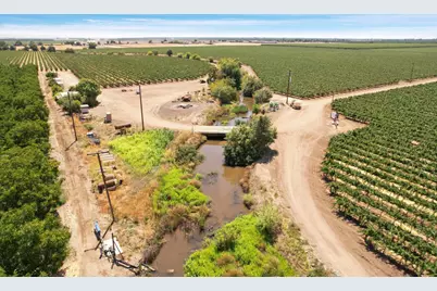 18190 E Copperopolis Road, Linden, CA 95236 - Photo 21