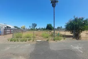 679 Memorial Way, Paradise, CA 95969 - Photo 1