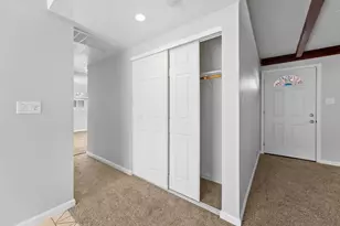 8865 Halverson, Elk Grove, CA 95624 - Photo 9