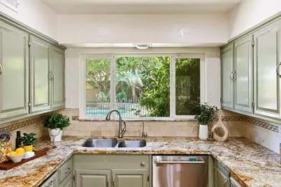 1330 Magnolia Avenue, Modesto, CA 95350 - Photo 23