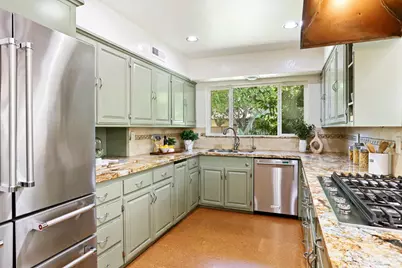 1330 Magnolia Avenue, Modesto, CA 95350 - Photo 21