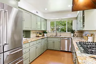 1330 Magnolia Ave, Modesto, CA 95350 - Photo 21