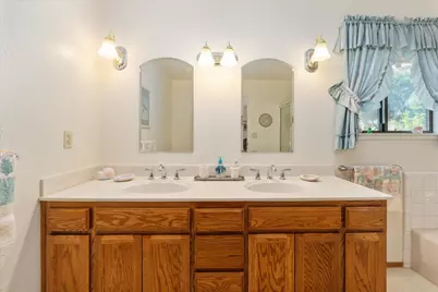 220 Mistletoe Ct, Angels Camp, CA 95222 - Photo 23