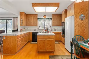 220 Mistletoe Ct, Angels Camp, CA 95222 - Photo 11