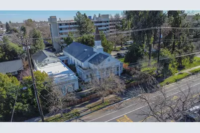 3215 Freeport Boulevard, Sacramento, CA 95818 - Photo 1