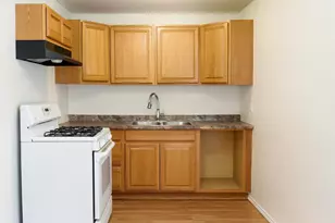 727 S Sinclair Ave, Stockton, CA 95215 - Photo 3