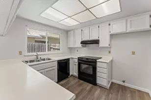 3125 Iberian Dr, Sacramento, CA 95833 - Photo 19
