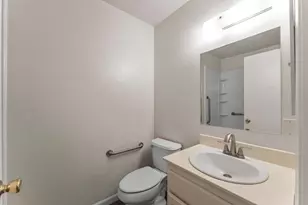 3125 Iberian Dr, Sacramento, CA 95833 - Photo 23