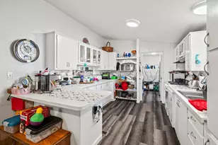 Stagecoach Dr, Sacramento, CA 95842 - Photo 11