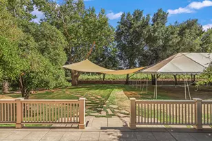 19877 N Davis Rd, Lodi, CA 95242 - Photo 13