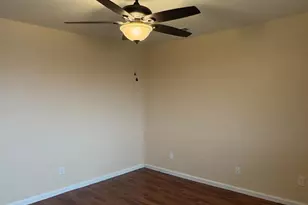 4654 Powerline Rd, Olivehurst, CA 95961 - Photo 9