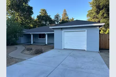 2214 W Idaho Avenue, Stockton, CA 95204 - Photo 1