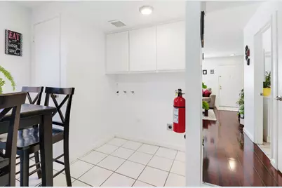 7570 Burgoyne Lane, Sacramento, CA 95823 - Photo 7