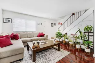 7570 Burgoyne Ln, Sacramento, CA 95823 - Photo 5