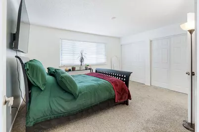 7570 Burgoyne Lane, Sacramento, CA 95823 - Photo 15