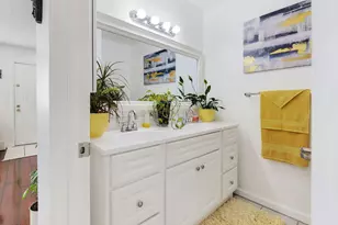 7570 Burgoyne Ln, Sacramento, CA 95823 - Photo 5