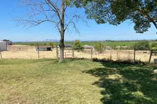 3091 Las Quintas Way, Marysville, CA 95901 - Photo 9