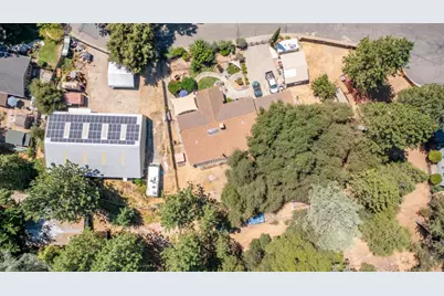 415 Carriage Lantern Court, Somerset, CA 95684 - Photo 77