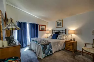 415 Carriage Lantern Ct, Somerset, CA 95684 - Photo 23